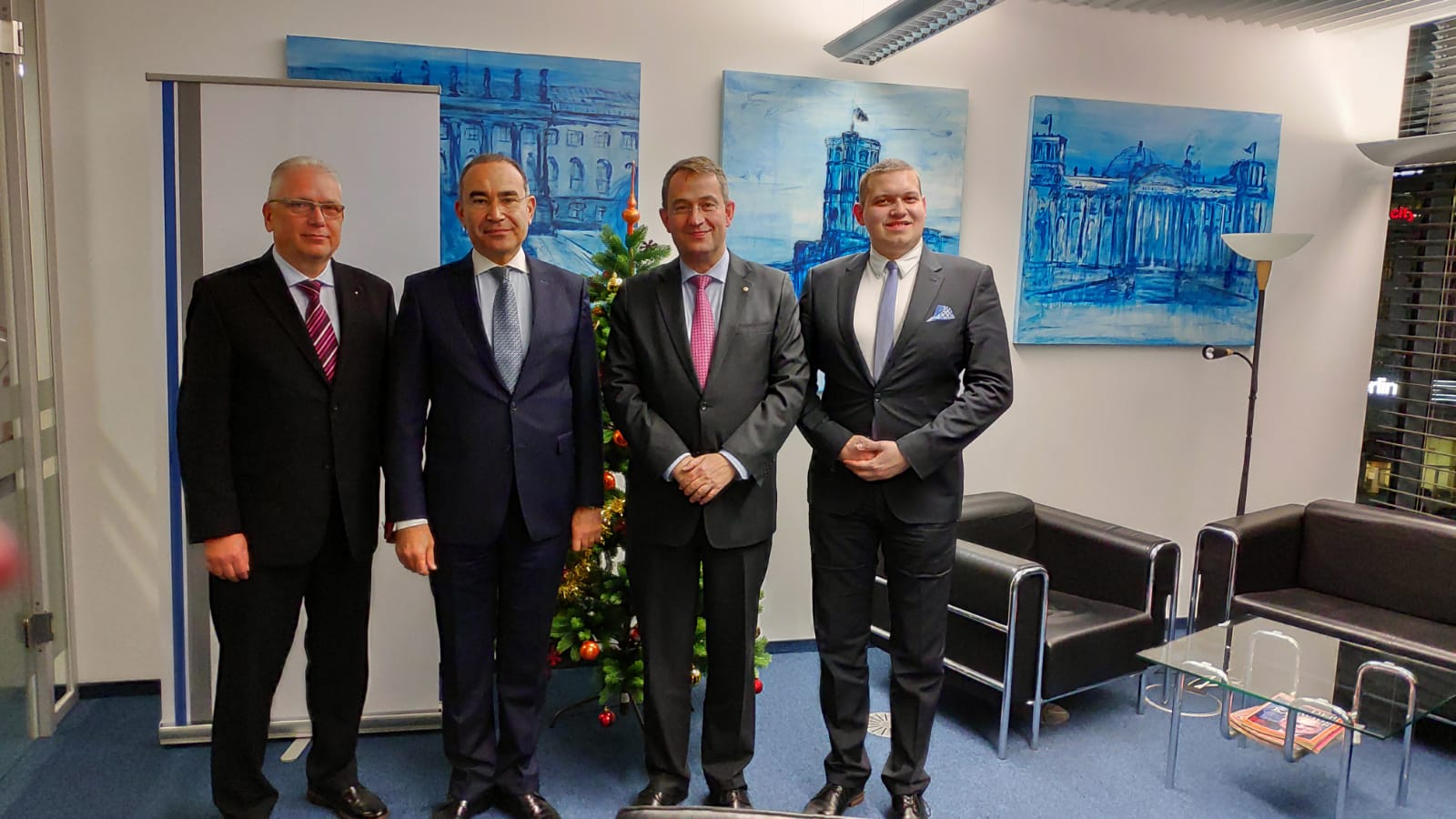 Andreas Beil, Generalsekretär des BWA, S.E. Khaled Galal Abdelhamid, Botschafter der Arabischen Republik Ägypten, Michael Schumann, Vorstandsvorsitzender des BWA, Urs Unkauf, Geschäftsträger für Diplomatie